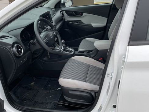 Certified 2023 Hyundai Kona SE image 12