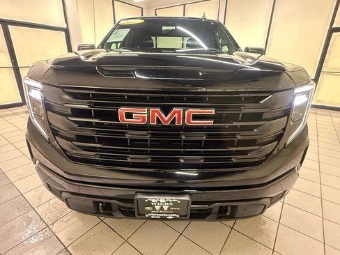 Certified 2023 GMC Sierra 1500 Pro w/ Graphite Edition image 11