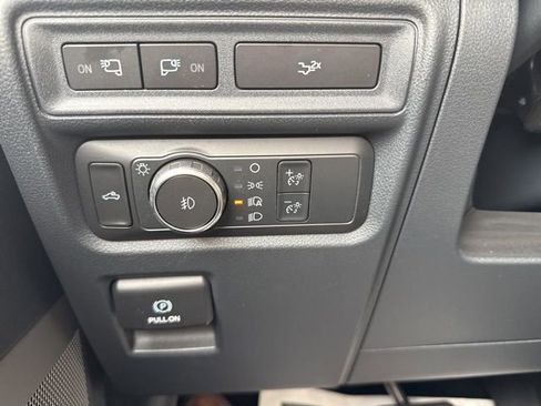 Used 2022 Ford F150 XLT w/ Equipment Group 302A High AWD/4WD image 18