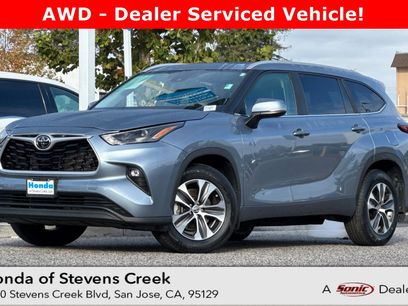 Used 2023 Toyota Highlander XLE