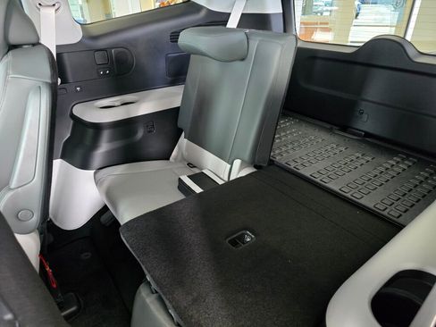 New 2026 Hyundai Ioniq 9 Calligraphy image 33