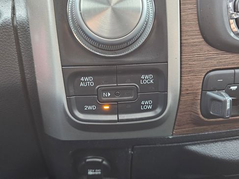 Used 2018 RAM 1500 Laramie AWD/4WD image 21