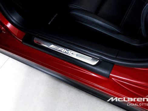 Used 2022 Mercedes-Benz SL 55 AMG 4MATIC image 17
