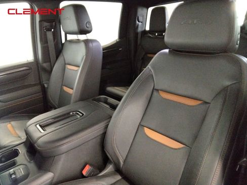 Used 2022 GMC Sierra 1500 AT4 w/ AT4 Premium Package image 28