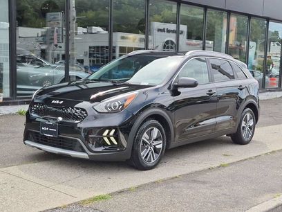 Used 2022 Kia Niro LXS
