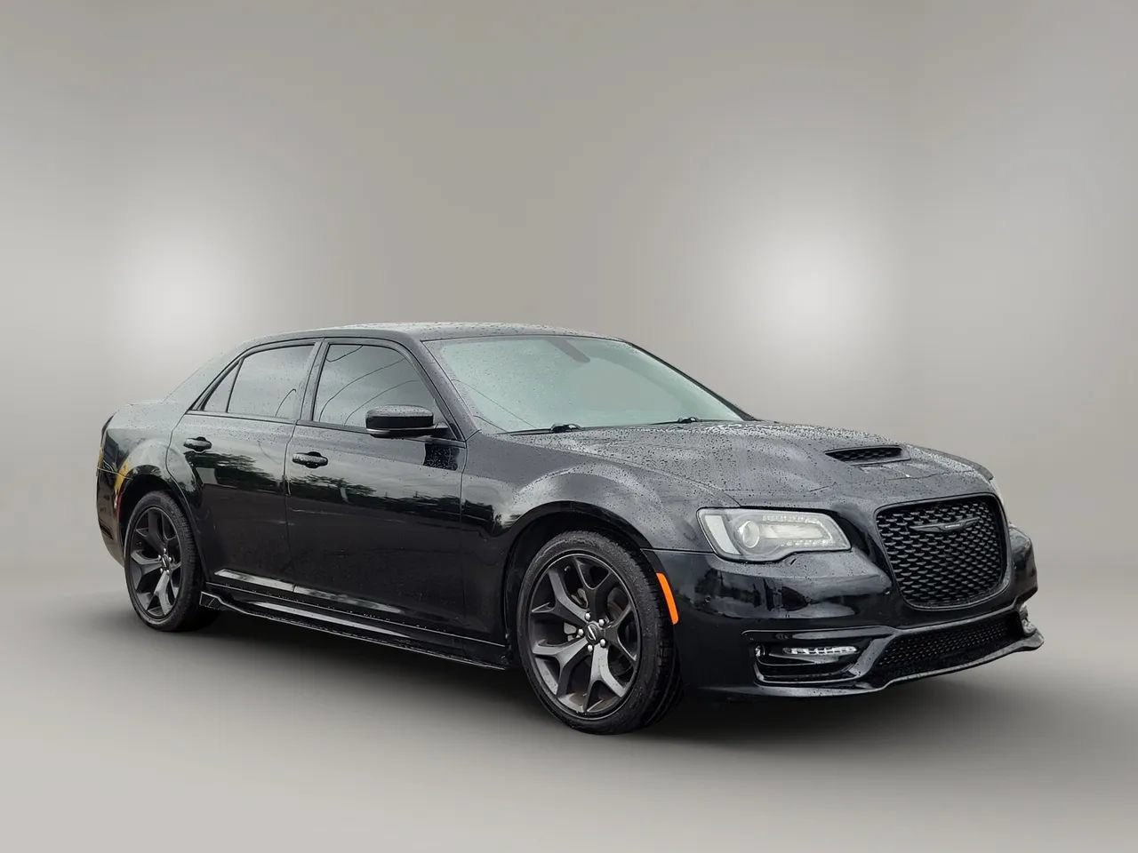 Used 2023 Chrysler 300 Touring L RWD image 3