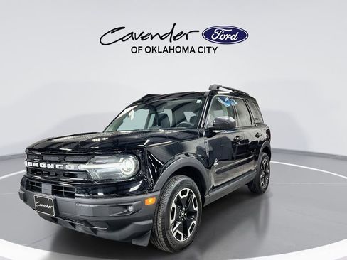Used 2024 Ford Bronco Sport Outer Banks w/ Tech Package AWD/4WD image 4