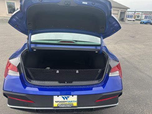 New 2026 Hyundai Elantra Blue image 20