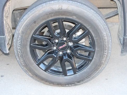 Used 2024 GMC Sierra 1500 Elevation w/ Elevation Premium Package image 28