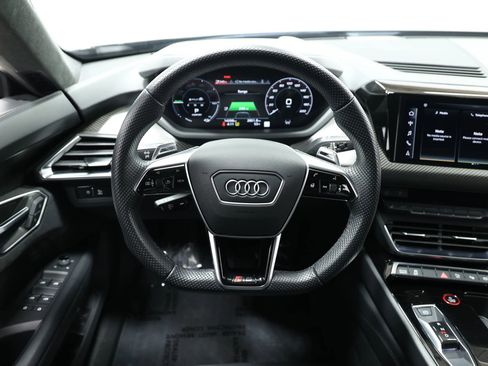 Used 2022 Audi RS e-tron GT w/ Carbon Performance Package image 32