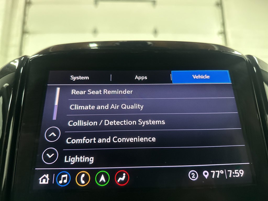 Used 2021 Chevrolet Traverse RS AWD/4WD image 36