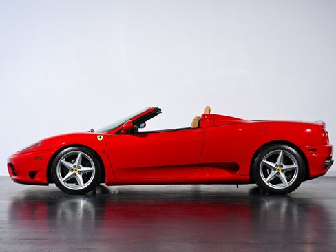 Used 2003 Ferrari 360 Spider RWD image 11