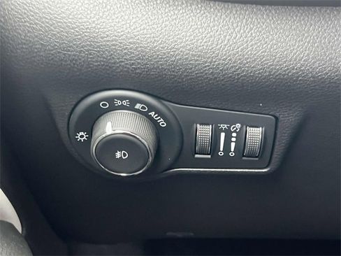 New 2025 Jeep Compass Limited w/ Elite Group image 21