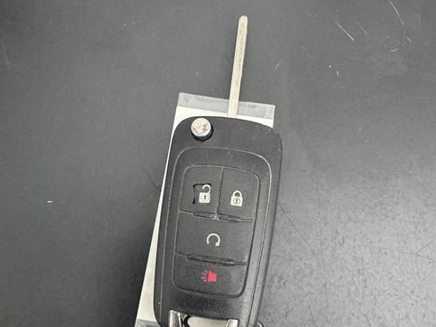 Used 2014 Buick Encore Convenience FWD image 39