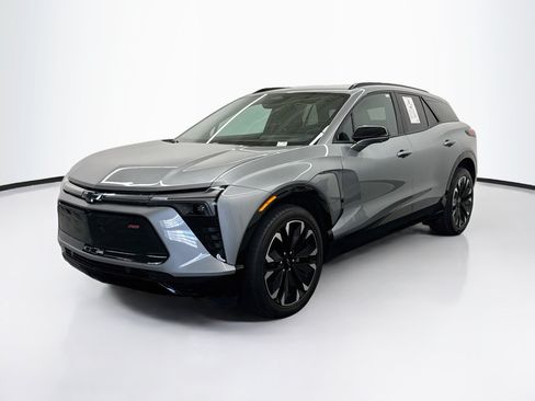 Used 2024 Chevrolet Blazer EV RS AWD/4WD image 3