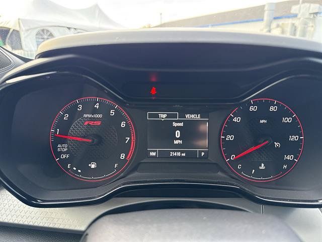 Used 2025 Chevrolet Trax RS w/ Driver Confidence Package FWD image 39