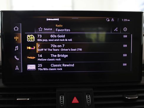 Used 2021 Audi Q5 e Premium Plus AWD/4WD image 13