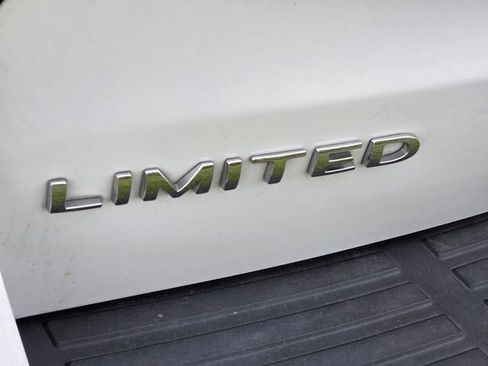 Used 2024 Ford Expedition Max Limited RWD image 4