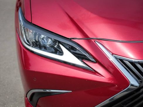 Used 2021 Lexus ES 350 w/ Premium Package FWD image 16