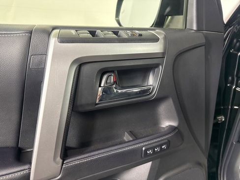 Used 2022 Toyota 4Runner Limited image 28