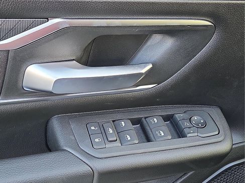 New 2026 RAM 1500 Big Horn AWD/4WD image 13