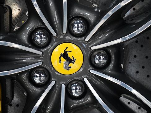 Used 2023 Ferrari Roma Base 2dr Coupe image 39