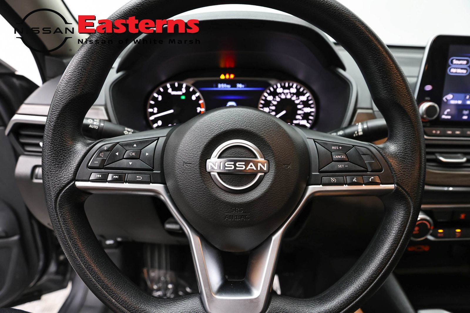 Used 2024 Nissan Altima 2.5 SV AWD/4WD image 10