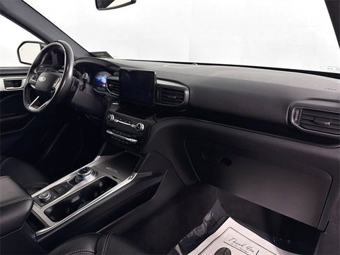 Used 2020 Ford Explorer ST image 29