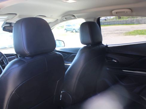 Used 2021 Buick Encore Preferred w/ Safety Package AWD/4WD image 16