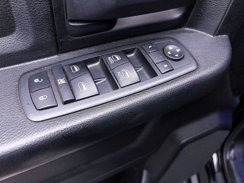 Used 2020 RAM 1500 Tradesman w/ Chrome Plus Package AWD/4WD image 24