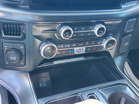 Used 2024 Ford F150 Lariat AWD/4WD image 34