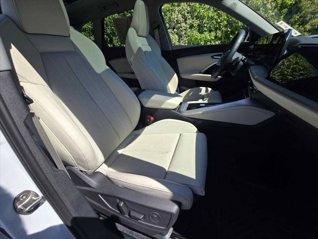 Used 2025 Audi Q5 Premium Plus AWD/4WD image 10