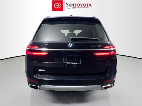 Used 2023 BMW X7 xDrive40i AWD/4WD image 5