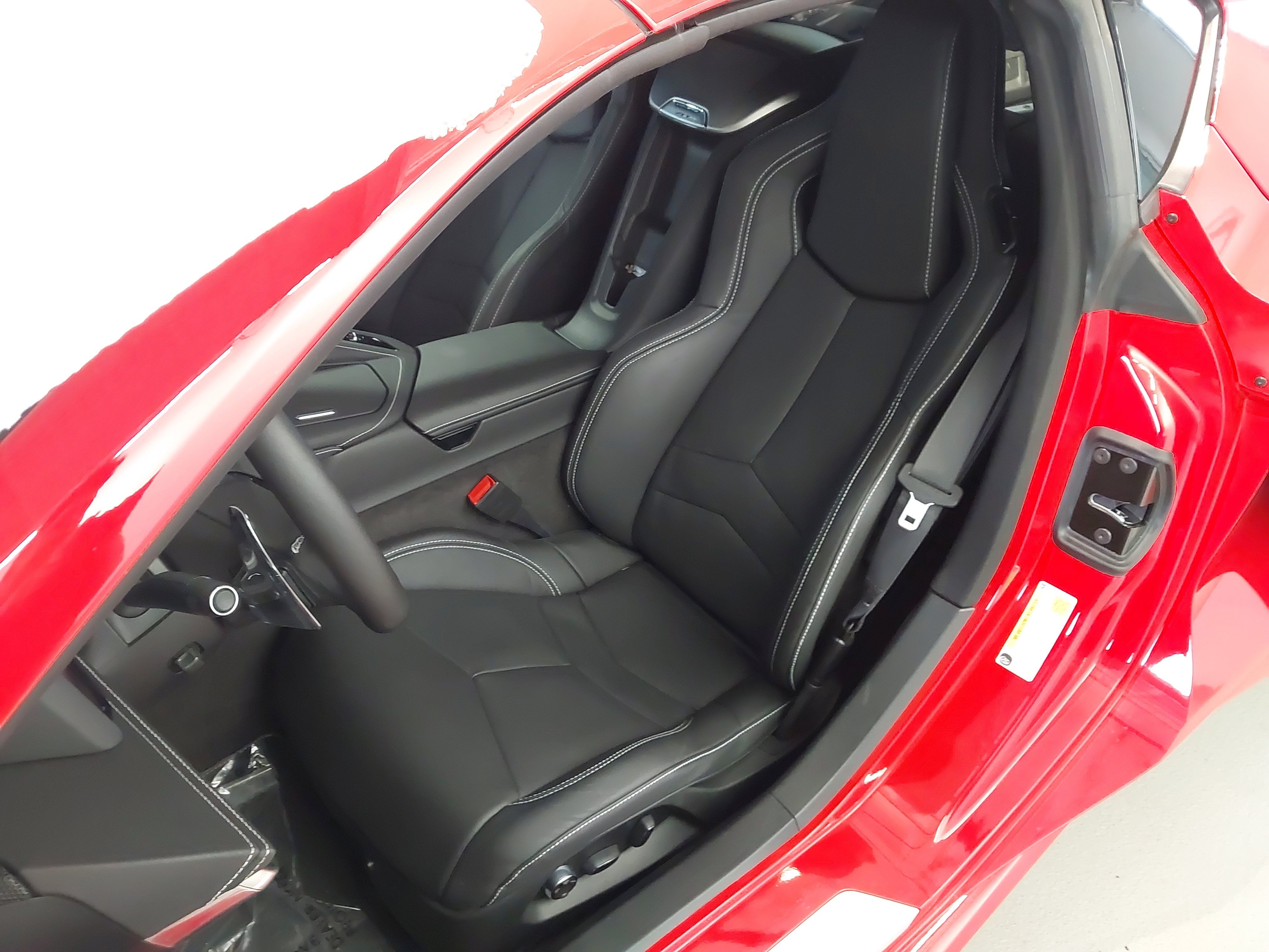 Used 2023 Chevrolet Corvette Stingray Preferred Cpe w/ Chrome Exterior Badge Package RWD image 23