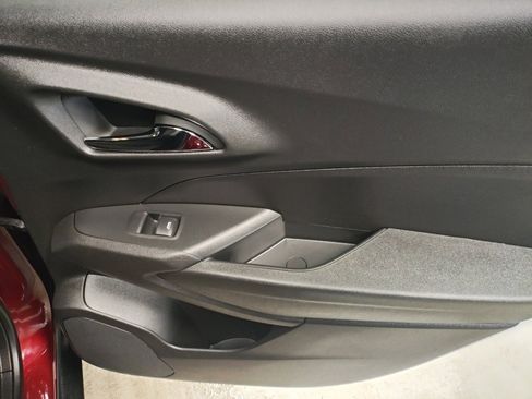 Used 2024 Chevrolet Trax LS w/ LS Convenience Package image 14