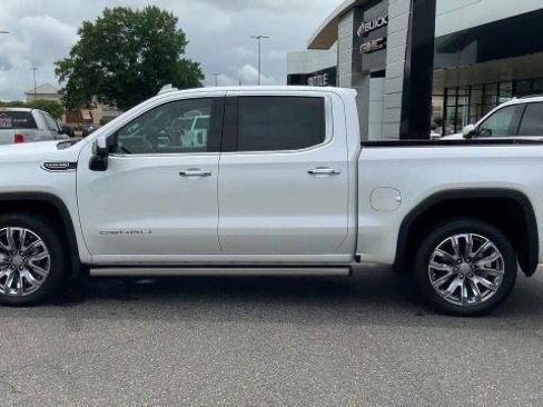 Certified 2024 GMC Sierra 1500 Denali w/ Denali Reserve Package AWD/4WD image 5