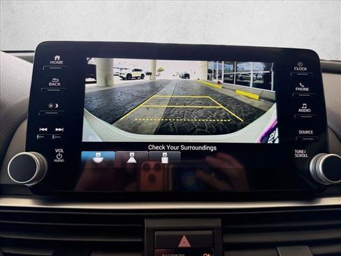Used 2022 Honda Accord Sport image 13