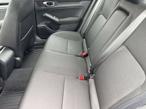 Used 2023 Honda Civic EX image 5