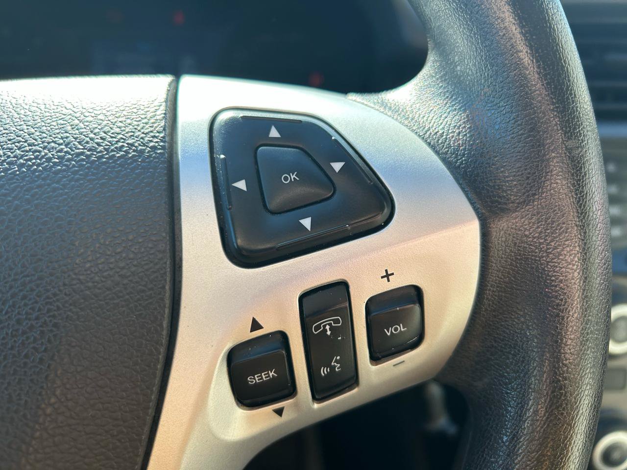 Used 2013 Ford Edge SE FWD image 19