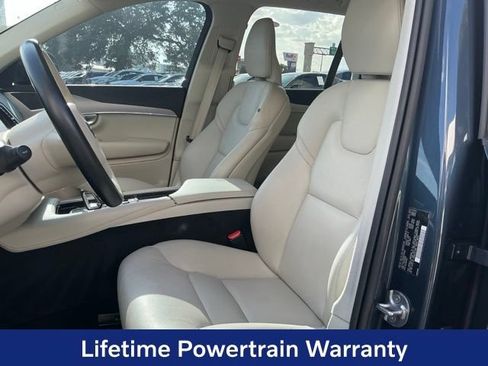 Certified 2024 Volvo XC90 B5 Core w/ Protection Package Premier AWD/4WD image 14