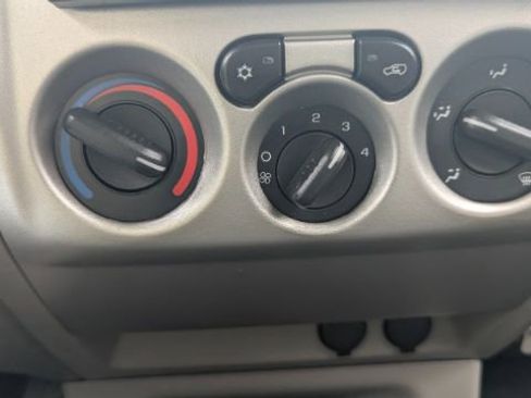 Used 2008 Chevrolet Colorado LS image 26