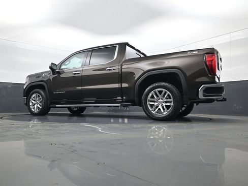 Used 2019 GMC Sierra 1500 SLT w/ SLT Premium Package image 27