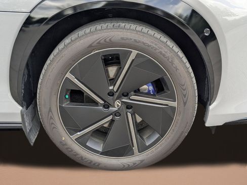 Certified 2026 Lexus RZ 450e AWD w/ Luxury Package image 25