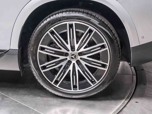 Used 2025 Mercedes-Benz EQE 350+ 4MATIC SUV image 9