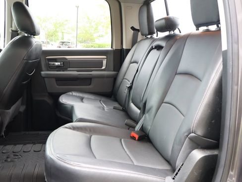 Used 2018 RAM 1500 Big Horn AWD/4WD image 11