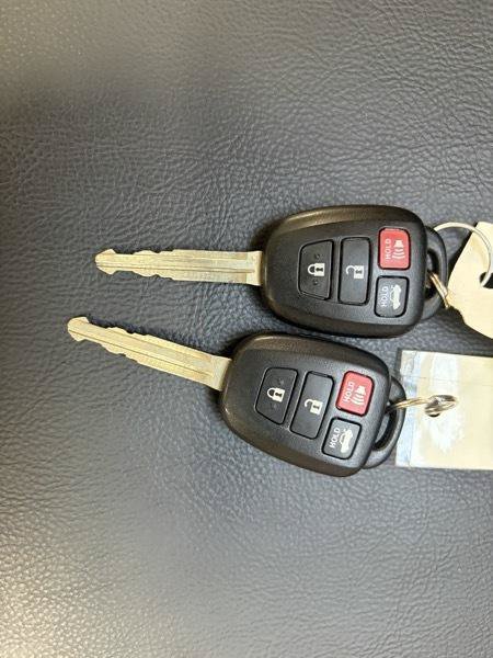 Used 2015 Toyota Corolla S FWD image 14