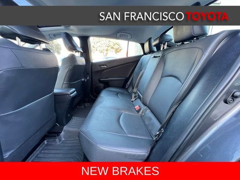 Used 2016 Toyota Prius Four image 14