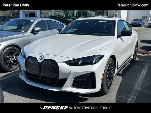 New 2026 BMW i4 eDrive40 w/ M Sport Package RWD image 1