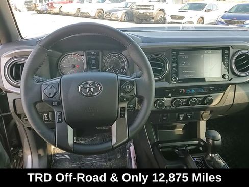 Used 2021 Toyota Tacoma TRD Off-Road image 24