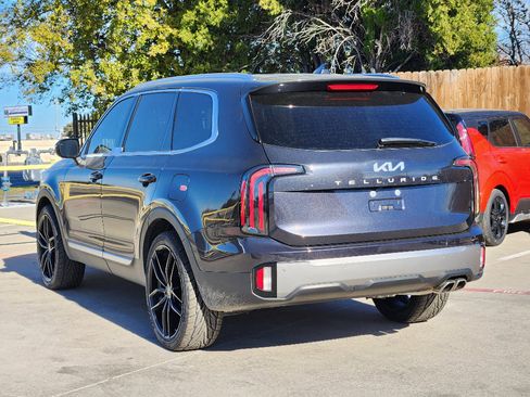 New 2025 Kia Telluride EX w/ EX Captain's Chair Package image 3